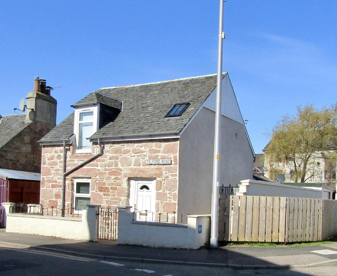 No 10 The Cottage Inverness Exterior photo